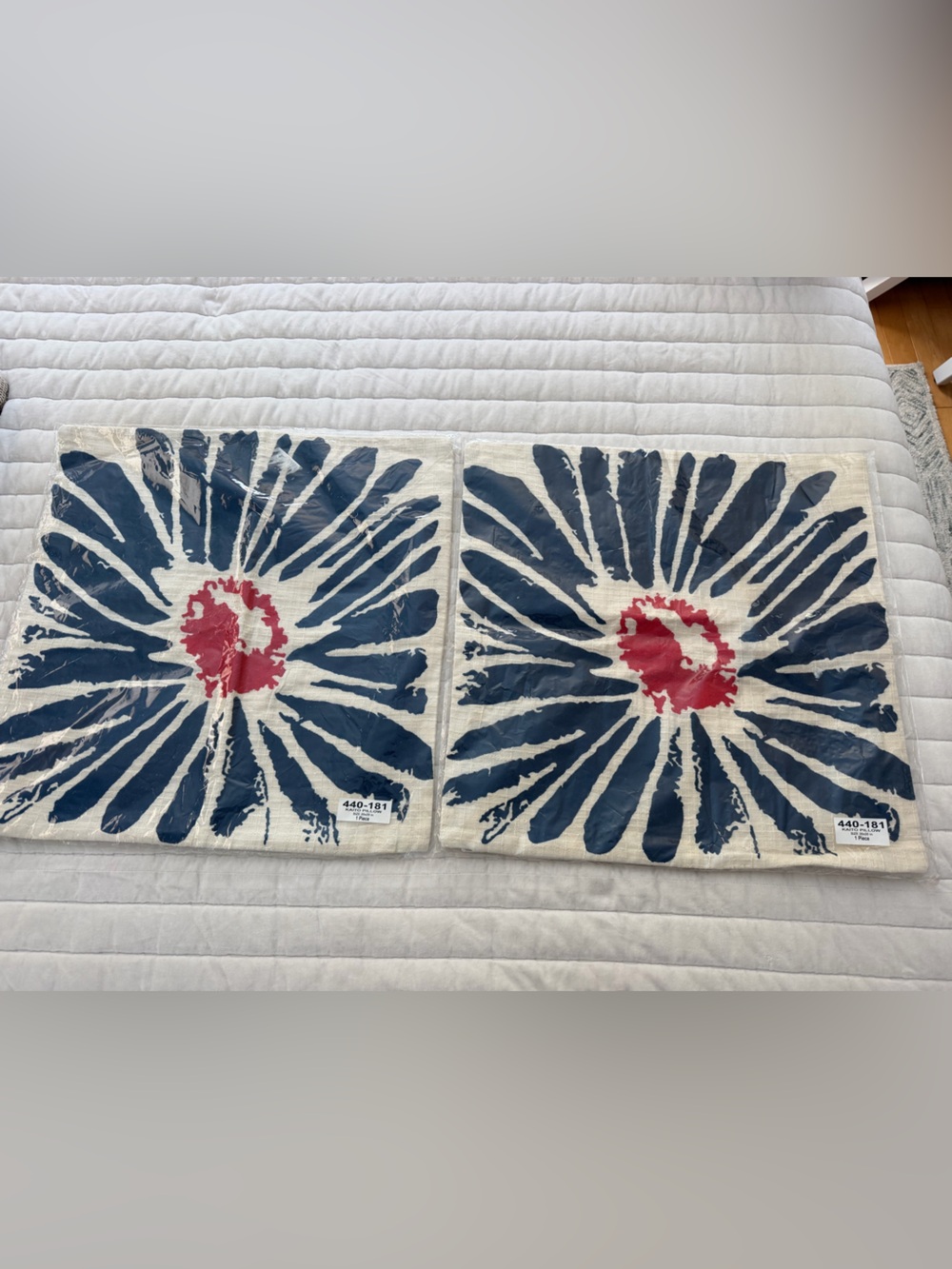 Rare crate&barrel throw pillow cases